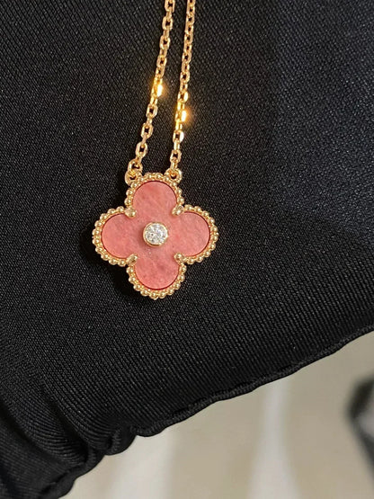 [Rosla]CLOVER 15MM DIAMOND RHODONITE NECKLACE