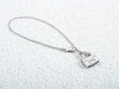 [Rosla]AMULETTE PEDANT SILVER NECKLACE