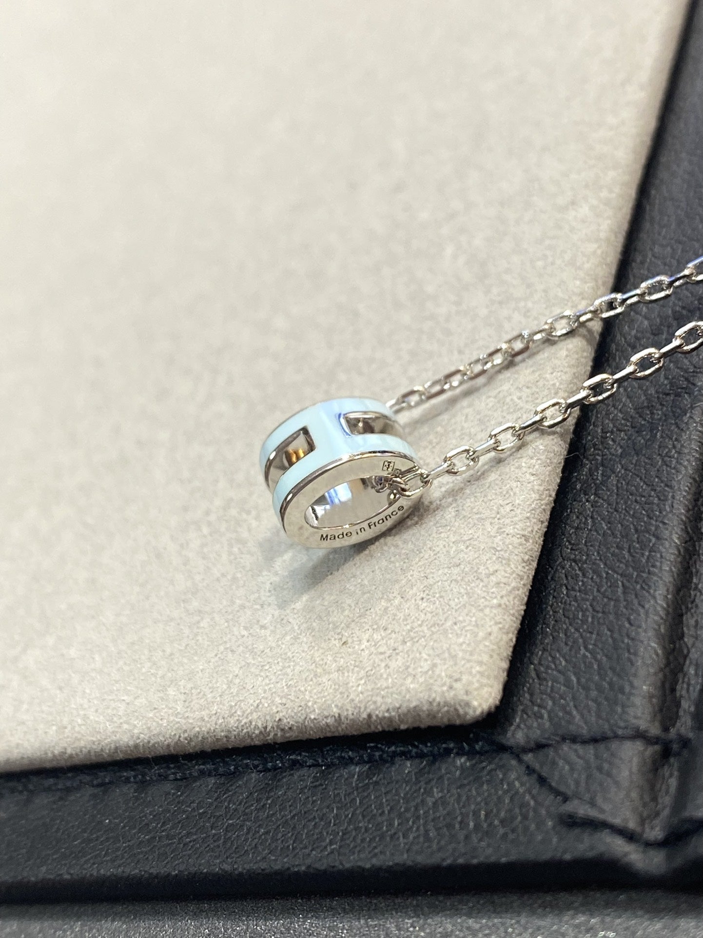 [Rosla]POP H LIGHT BLUE NECKLACE