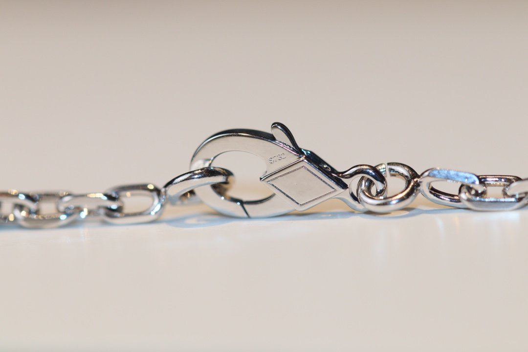 [Rosla]CLOVER 20 MOTIFS ONYX DIAMOND SILVER