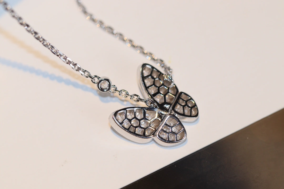 [Rosla]BUTTERFLY DIAMOND NECKLACE