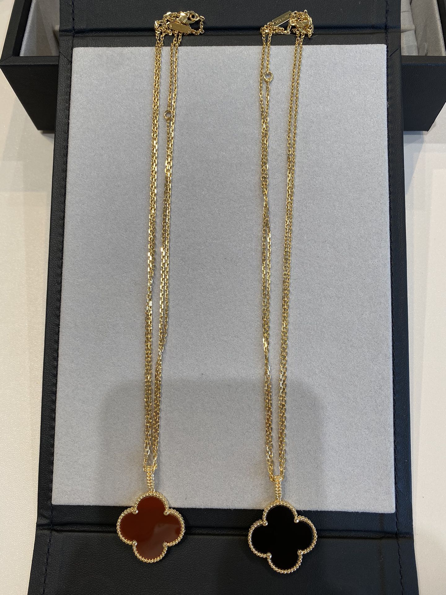 [Rosla]CLOVER 25MM NECKLACE GOLD CARNELIAN