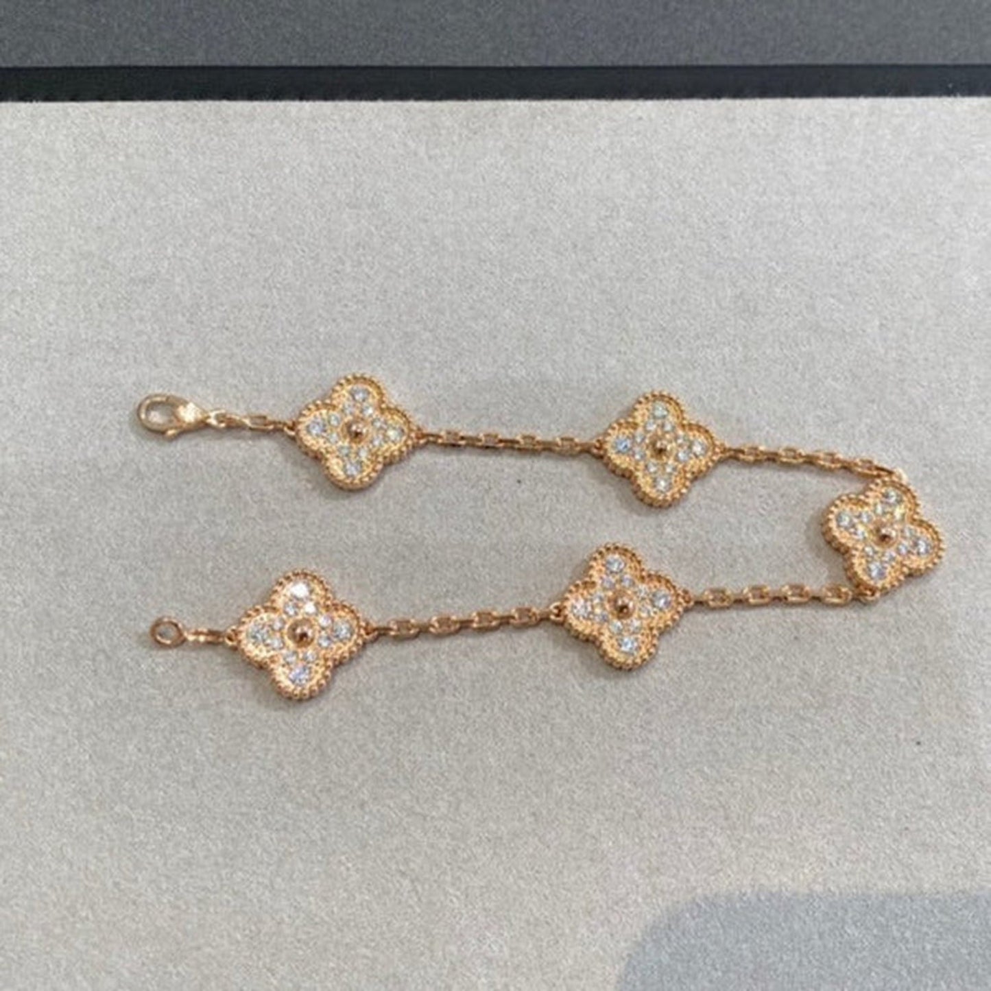 [Rosla]CLOVER 5 MOTIFS  FULL DIAMOND BRACELET