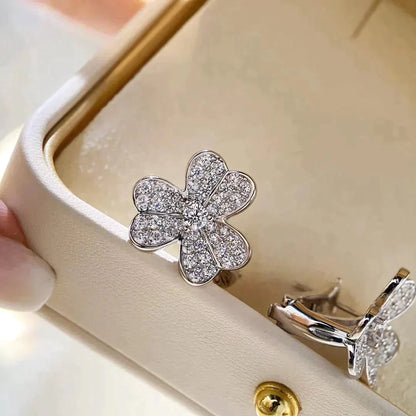 [Rosla]CLOVER COMOS DIAMOND EARRINGS SILVER