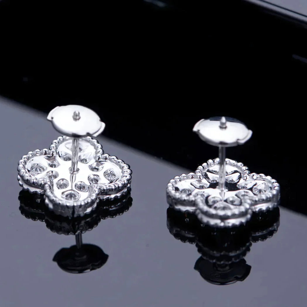 [Rosla]CLOVER 1 MOTIFS DIAMOND STUD EARRINGS SILVER