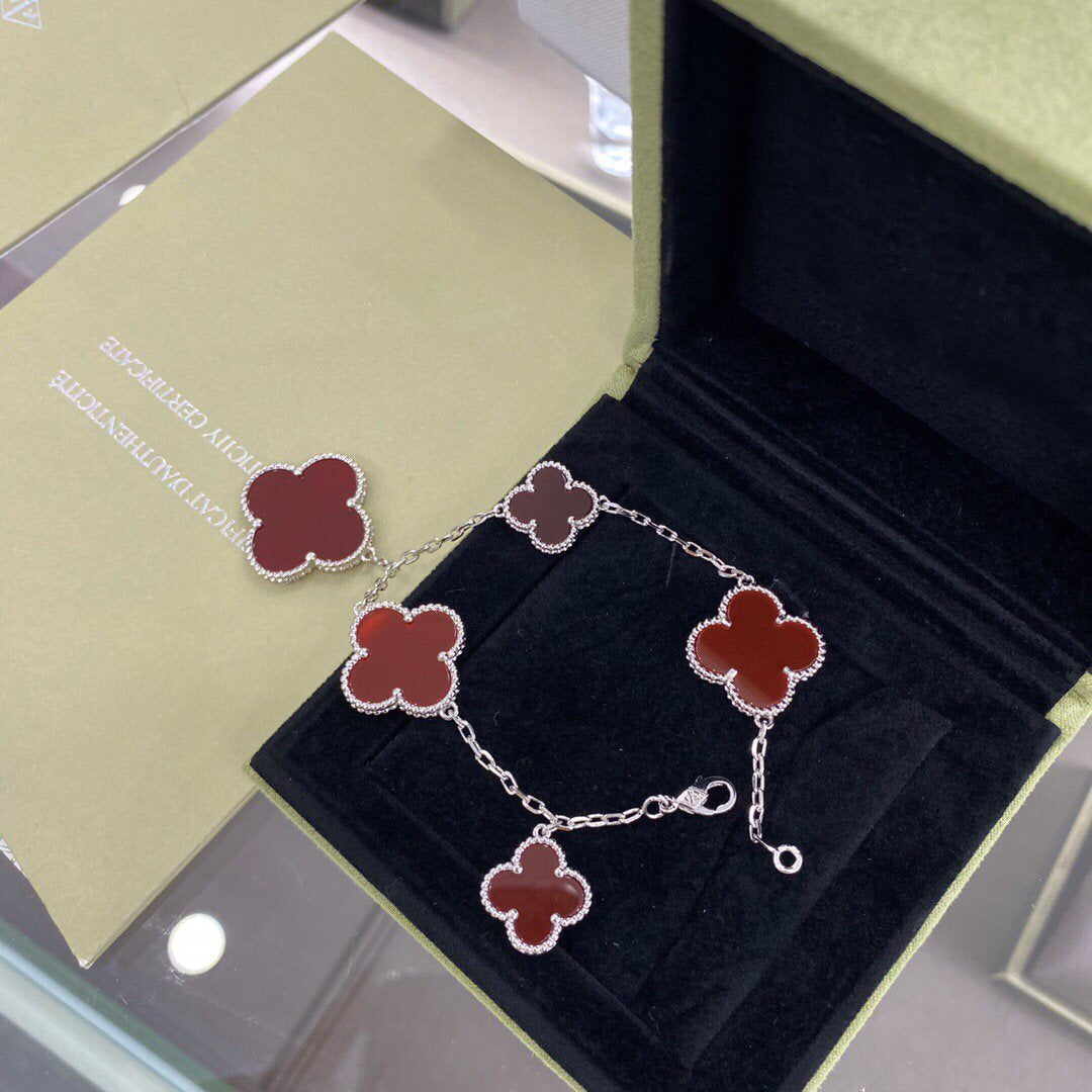 [Rosla]CLOVER 5 MOTIFS SIVLER CARNELIAN BRACELET
