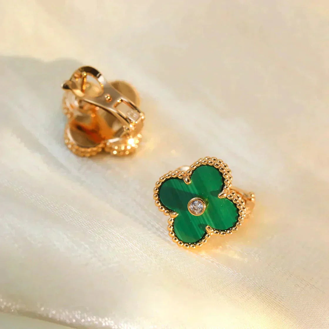 [Rosla]CLOVER MEDIUM 1 MOTIFS MALACHITE DIAMOND EARRINGS
