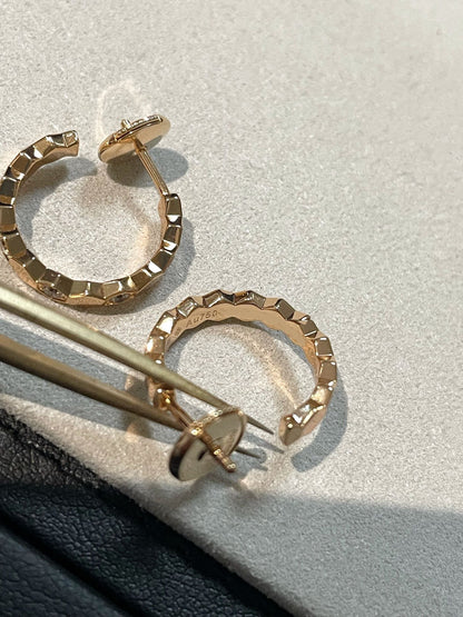 [Rosla]Hollow Design Four-Leaf Clover Flower Shape Ring