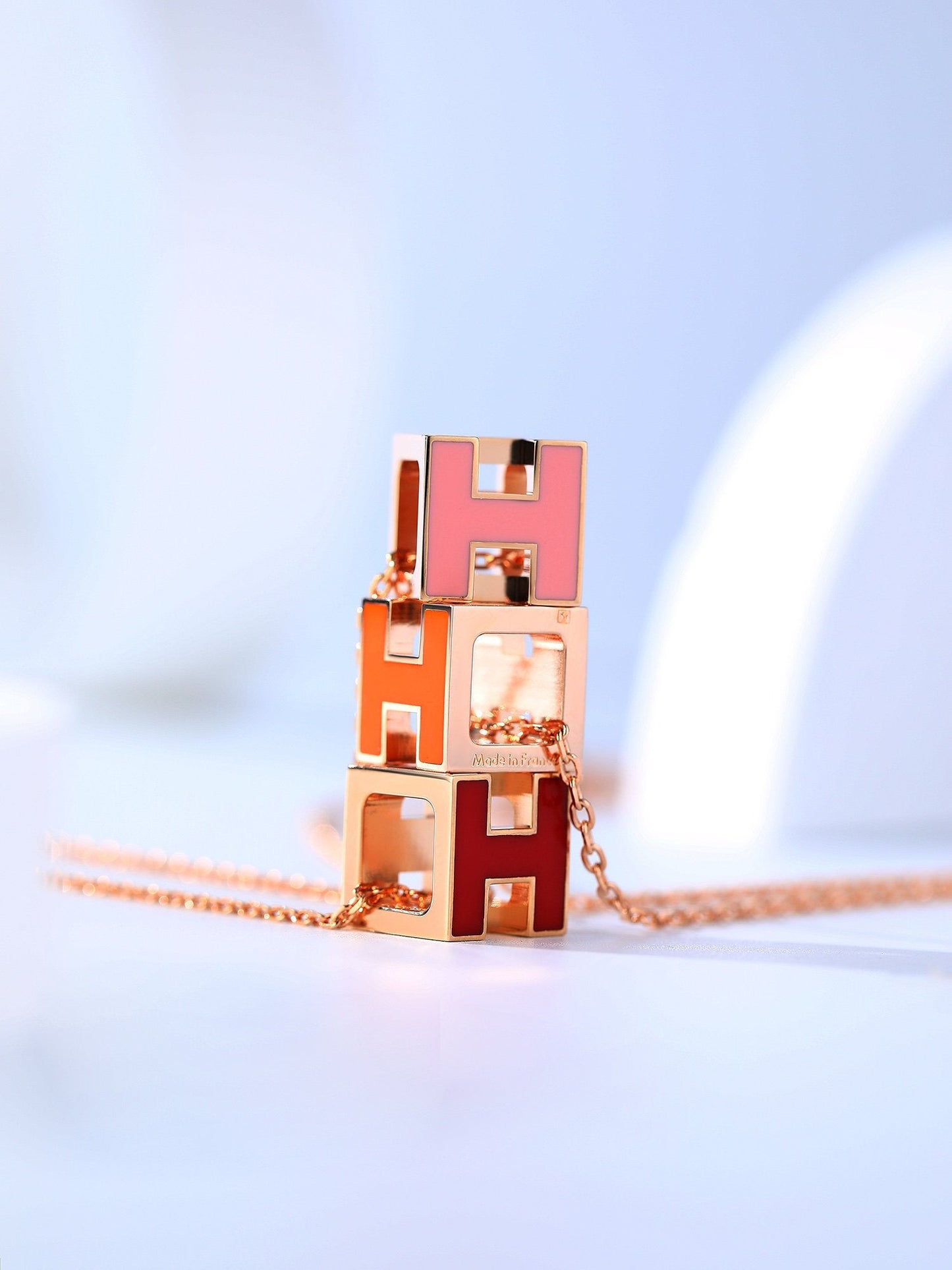 [Rosla]H CAGE PINK GOLD NECKLACE