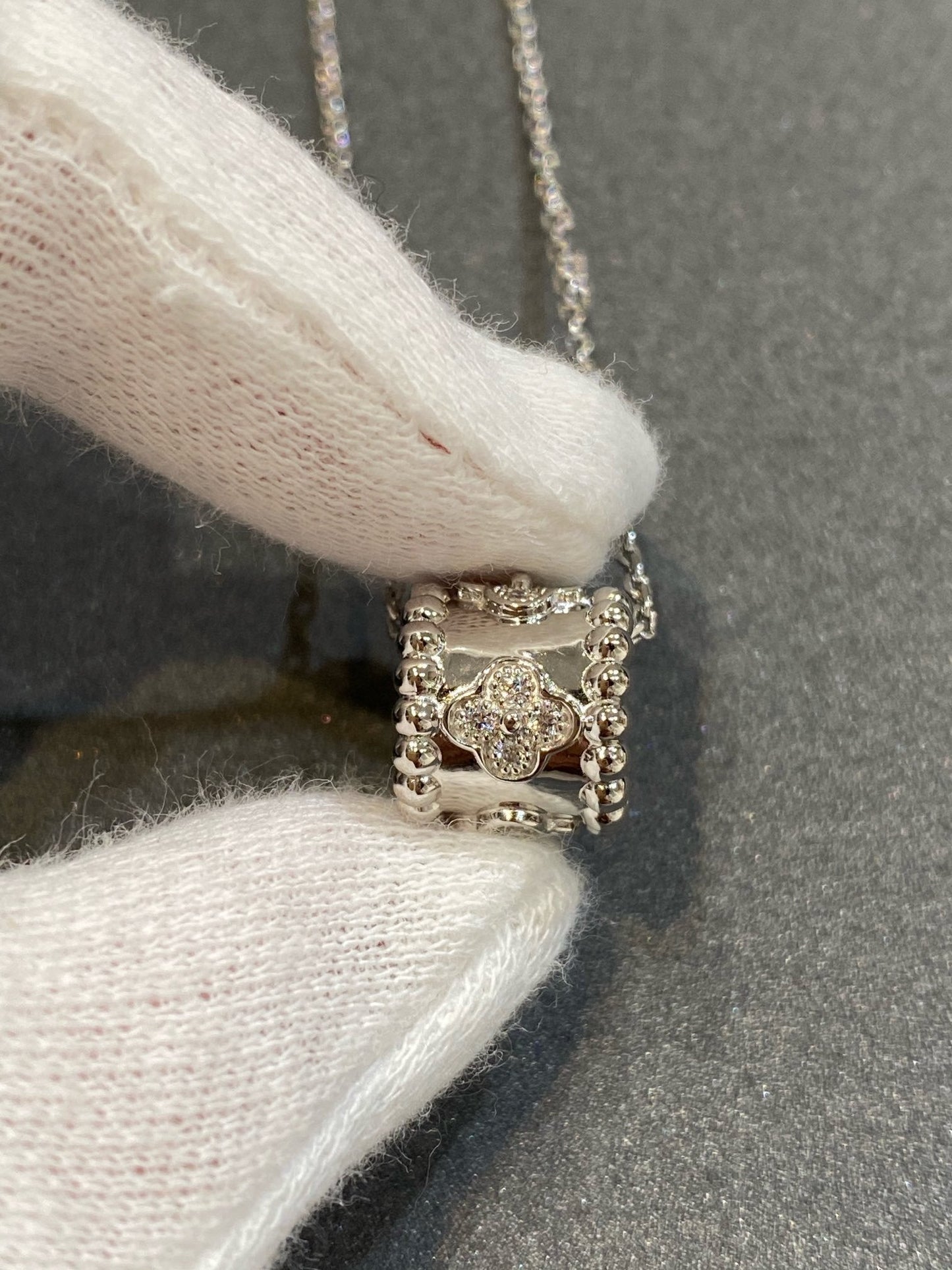 [Rosla]PERLEE PEDANT SIVLER DIAMOND NECKLACE