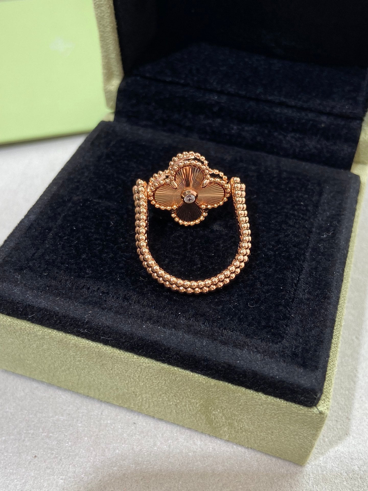 [Rosla]CLOVER RIVERSIBLE ROSE GOLD RING