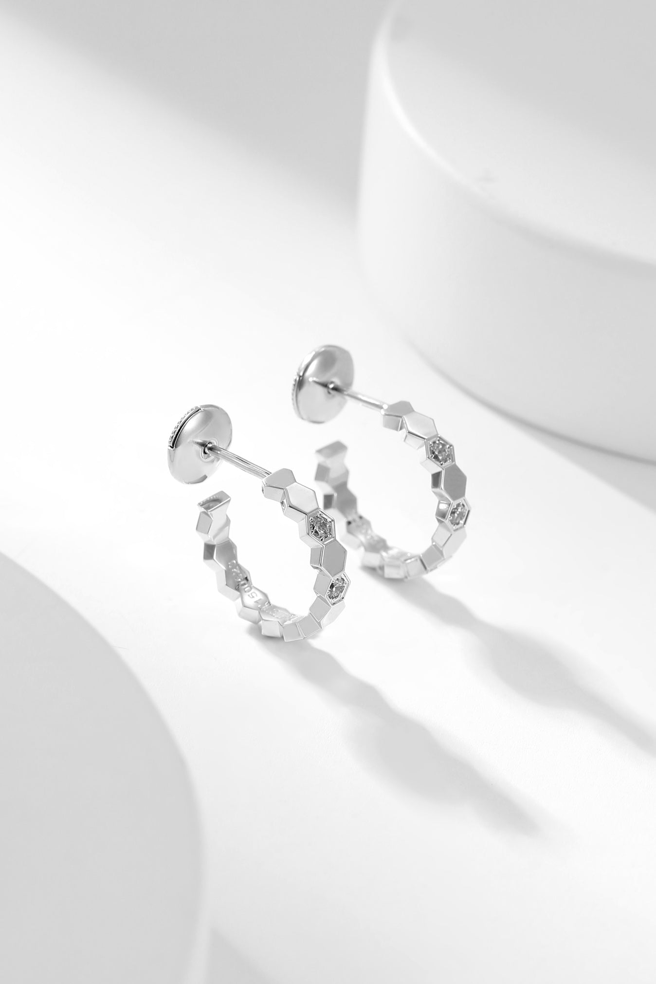 [Rosla]BEE LOVE DIAMOND HOOP EARRINGS