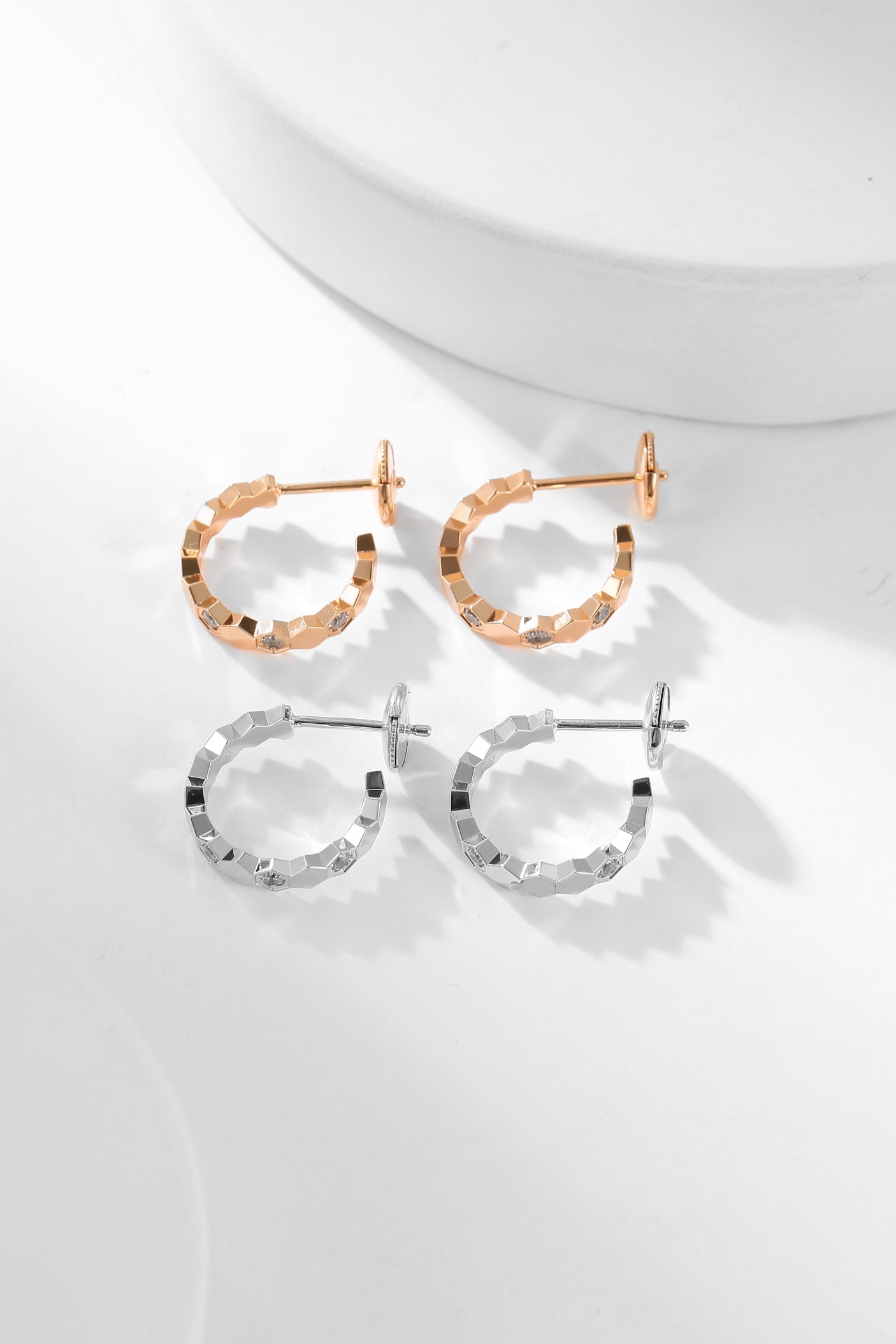 [Rosla]BEE LOVE DIAMOND HOOP EARRINGS