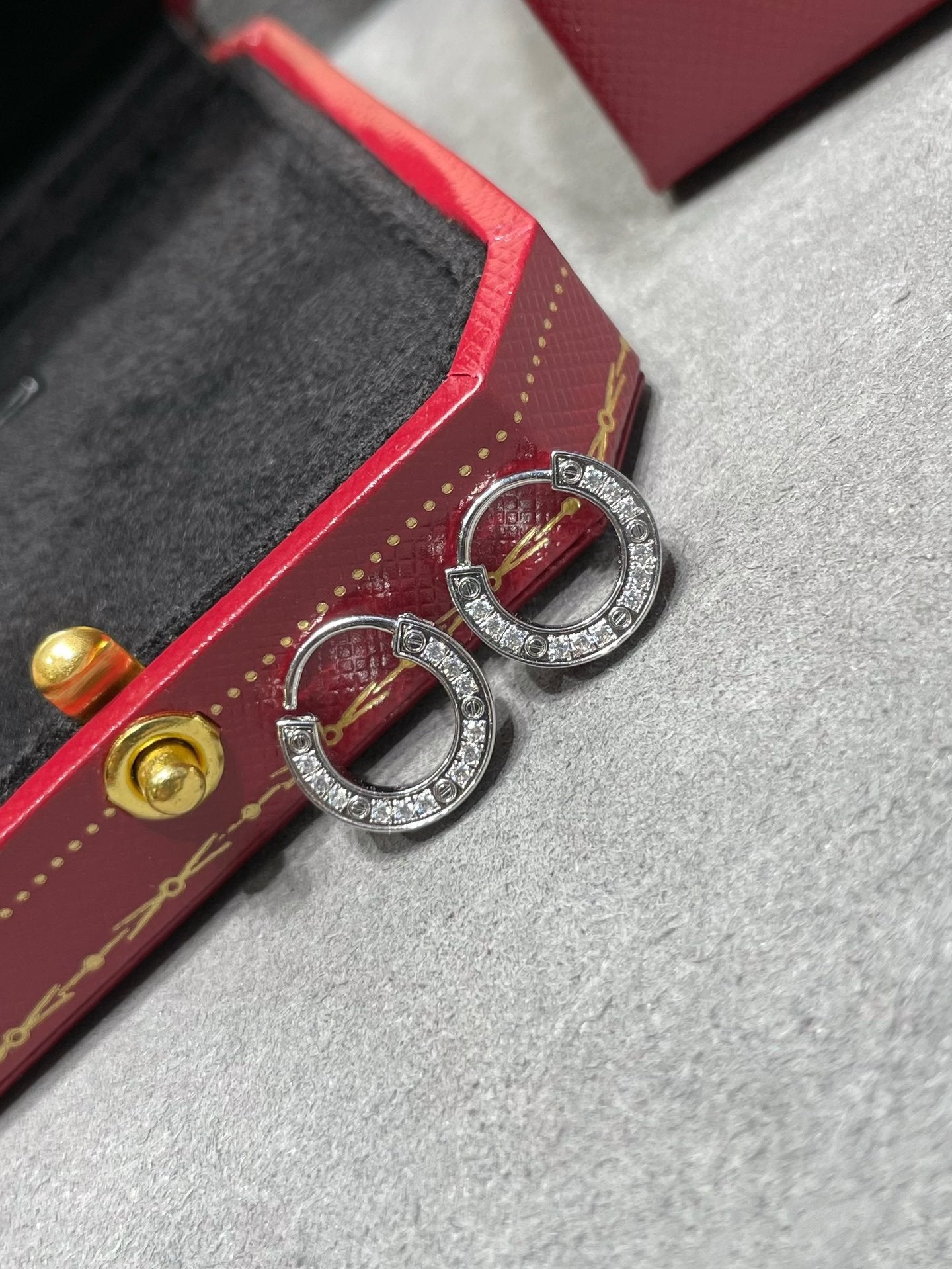 [Rosla]LOVE DIAMOND EARRINGS