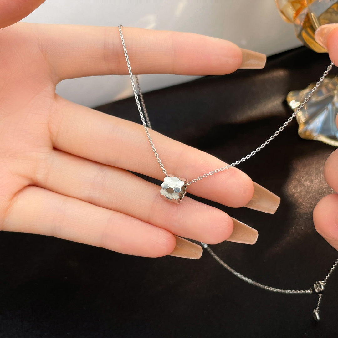 [Rosla]BEE MINI NECKLACE