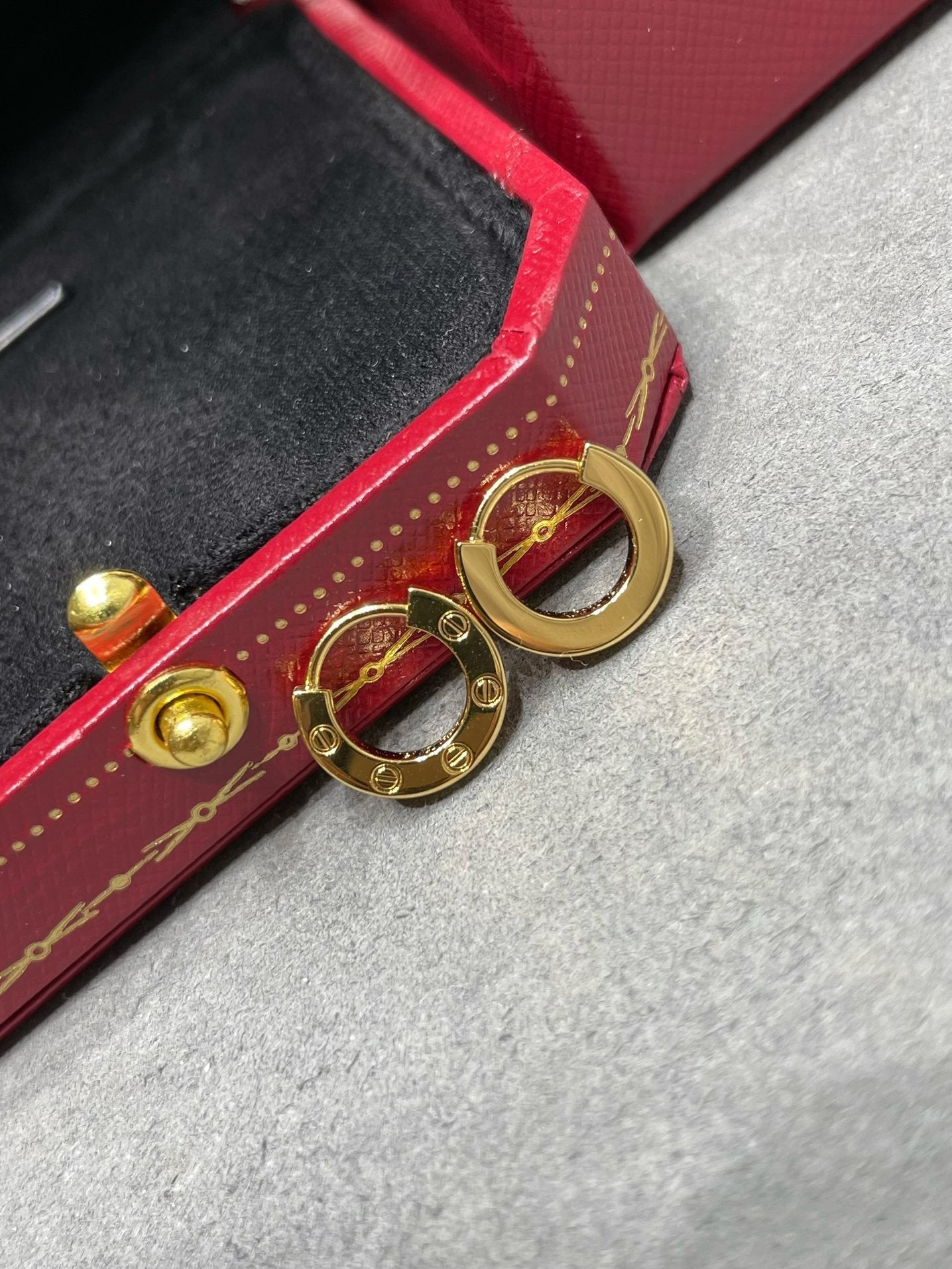 [Rosla]LOVE MINI EARRINGS