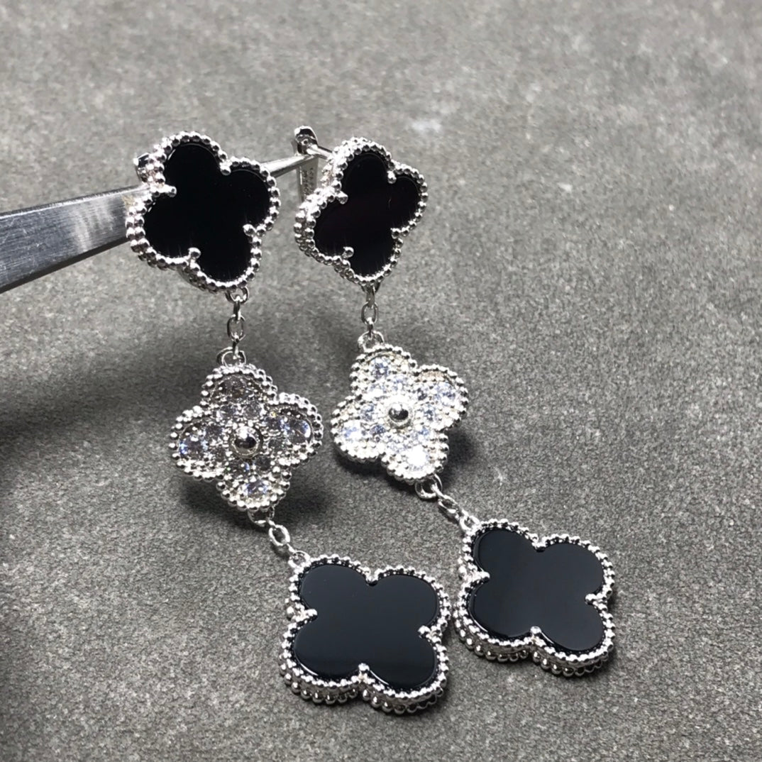 [Rosla]CLOVER 3 MOTIF DIAMOND ONYX SILVER EARRINGS