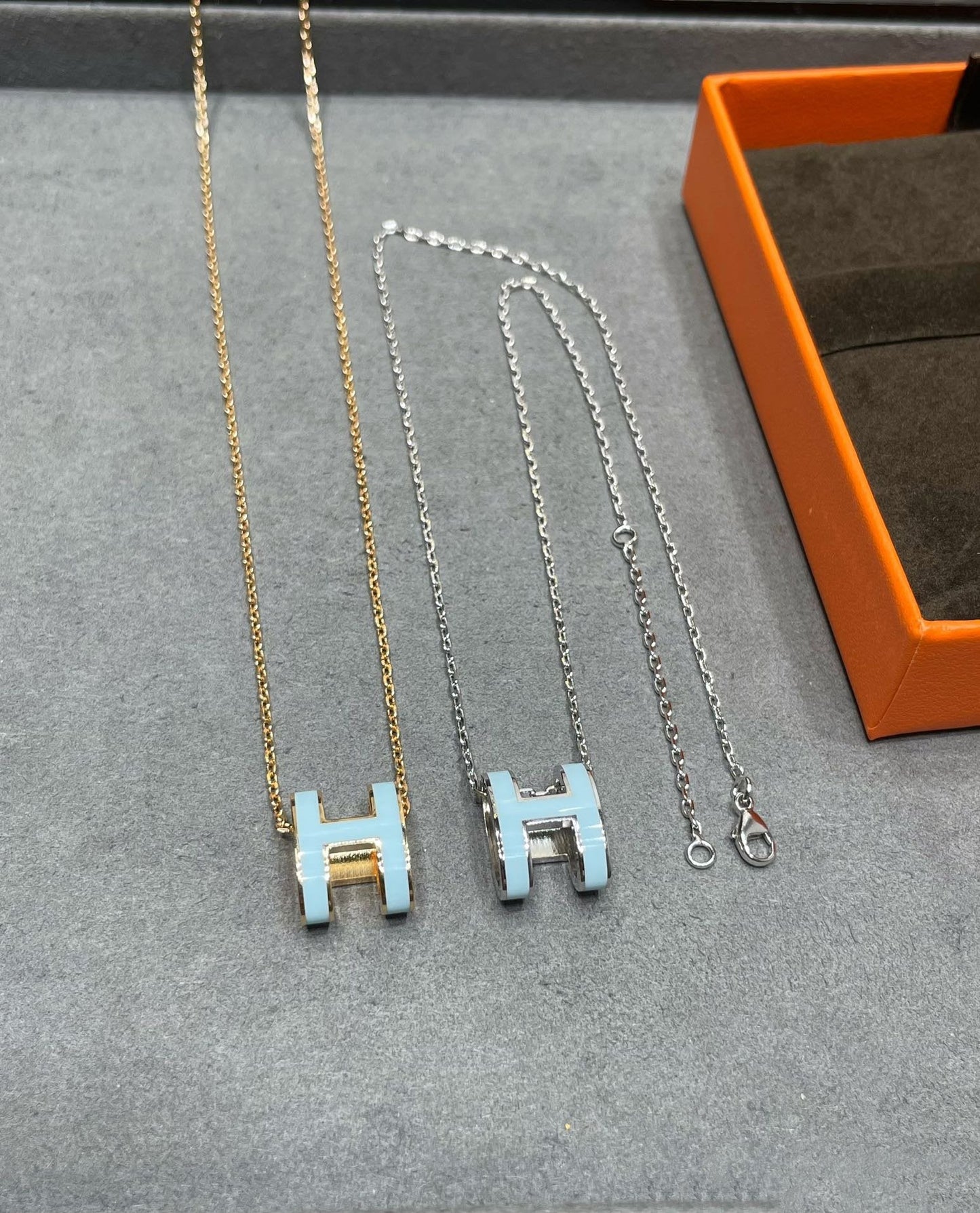 [Rosla]POP H SKY BLUE NECKLACE