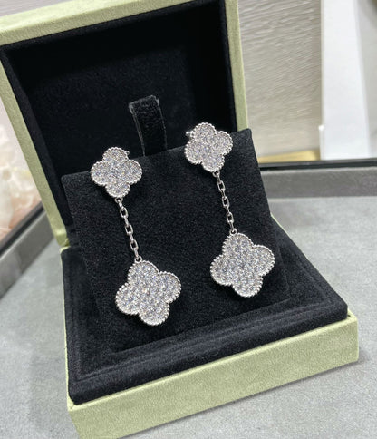 [Rosla]CLOVER 2 MOTIFS DIAMOND PAVED SILVER EARRINGS