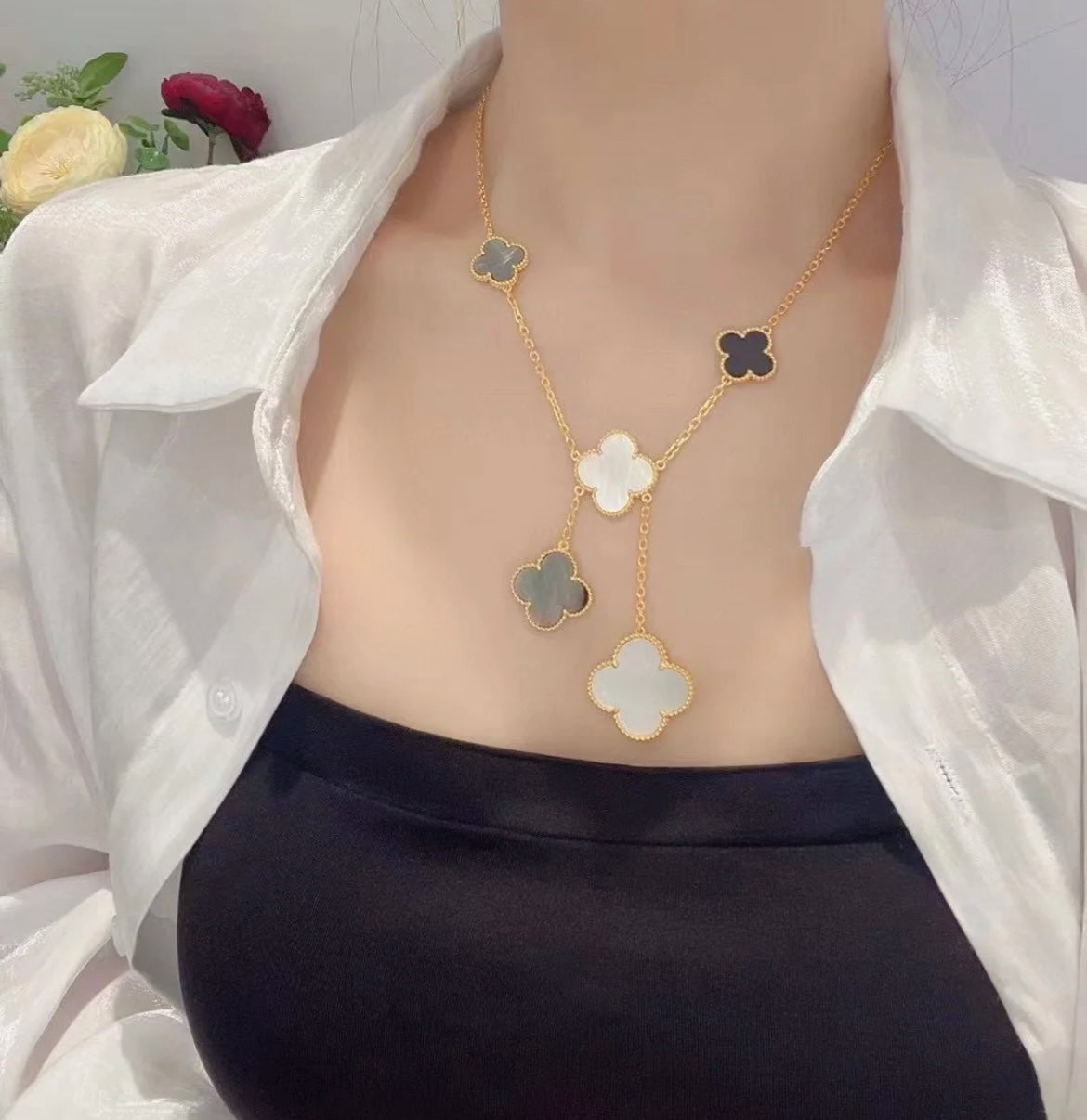 [Rosla]CLOVER 6 MOTIF MOP ONYX GOLD NECKLACE