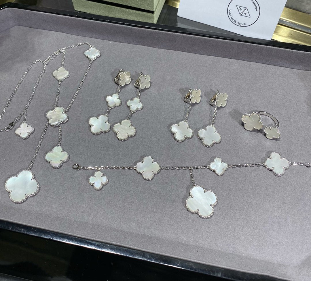 [Rosla]CLOVER 5 MOTIF WHITE MOP SILVER BRACELET