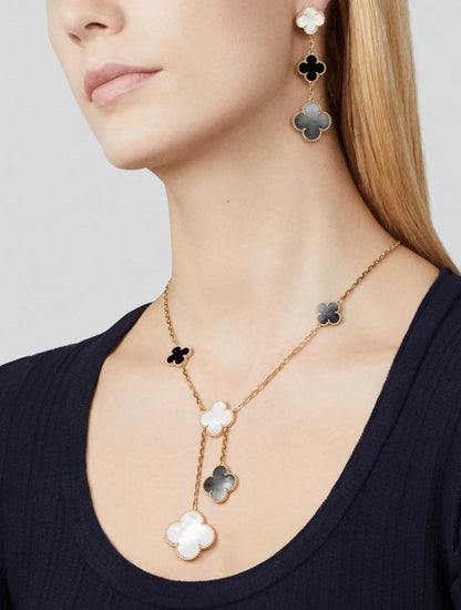 [Rosla]CLOVER 3 MOTIF MOP ONYX DARK MOP PINK GOLD EARRINGS