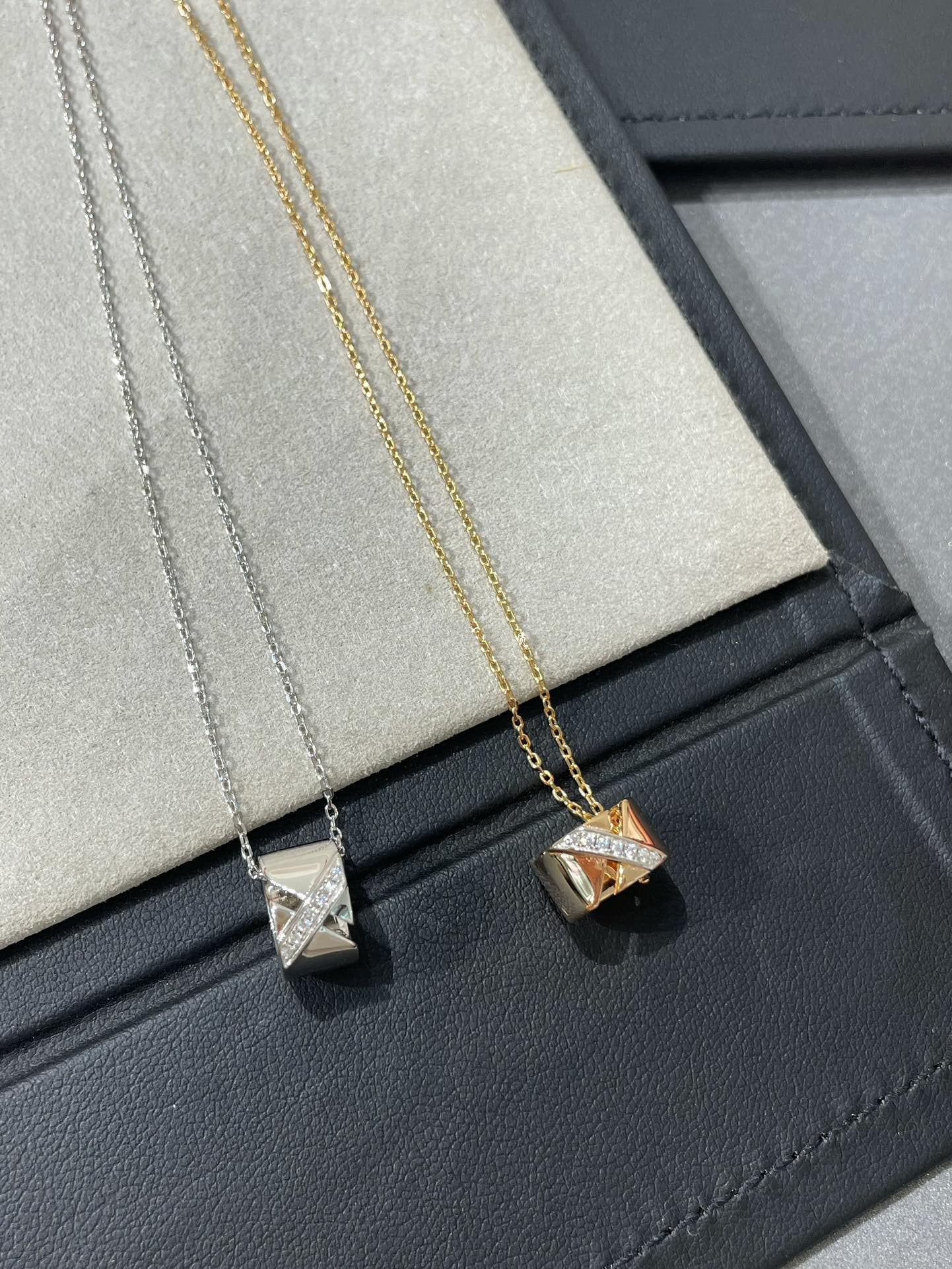 [Rosla]LIENS EVIDENCE DIAMOND NECKLACE