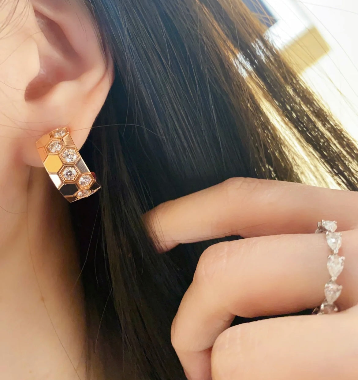 [Rosla]BEE LOVE DIAMOND HOOP EARRINGS