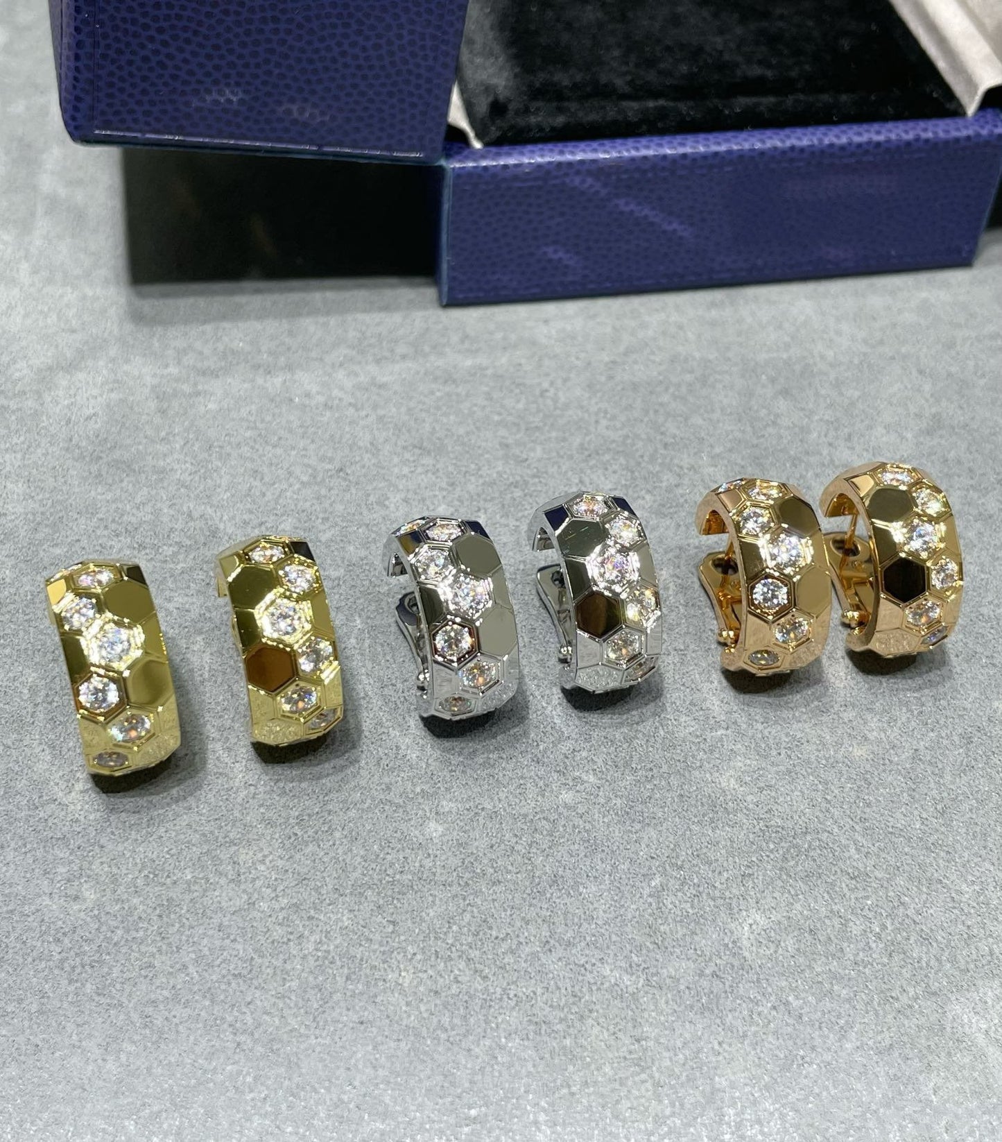 [Rosla]BEE LOVE DIAMOND HOOP EARRINGS