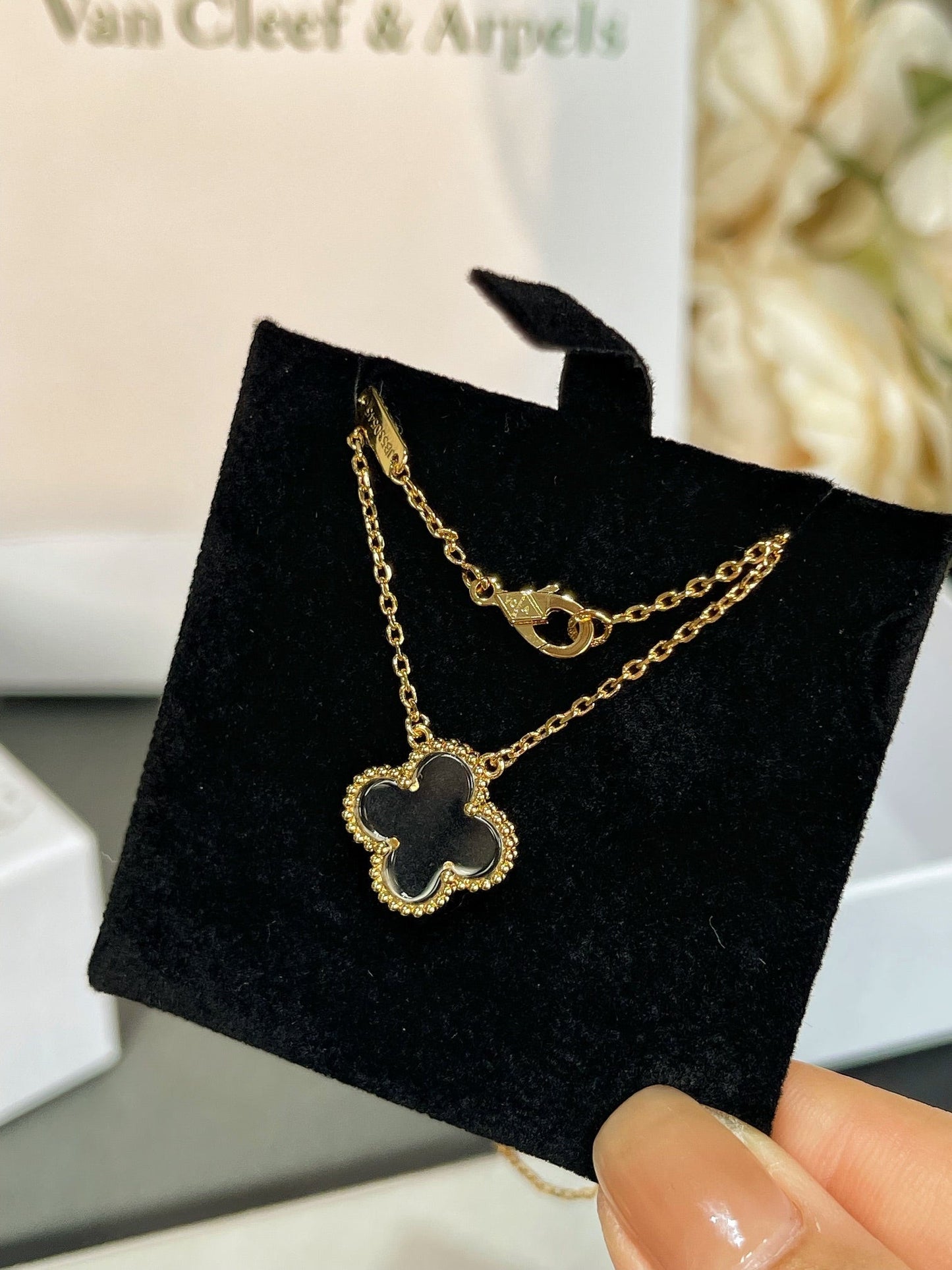 [Rosla]CLOVER ROCK CRYSTAL ROSE GOLD NECKLACE