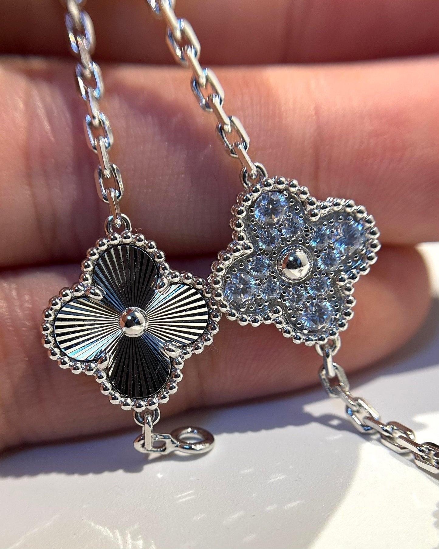 [Rosla]CLOVER 5 MOTIF SILVER DIAMOND BRACELET