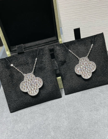 [Rosla]CLOVER 25MM LARGE PENDANT DIAMOND PAVED SILVER NECKLACE