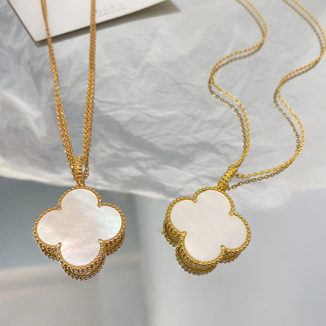 [Rosla]CLOVER 25MM MOP LARGE PENDANT NECKLACE
