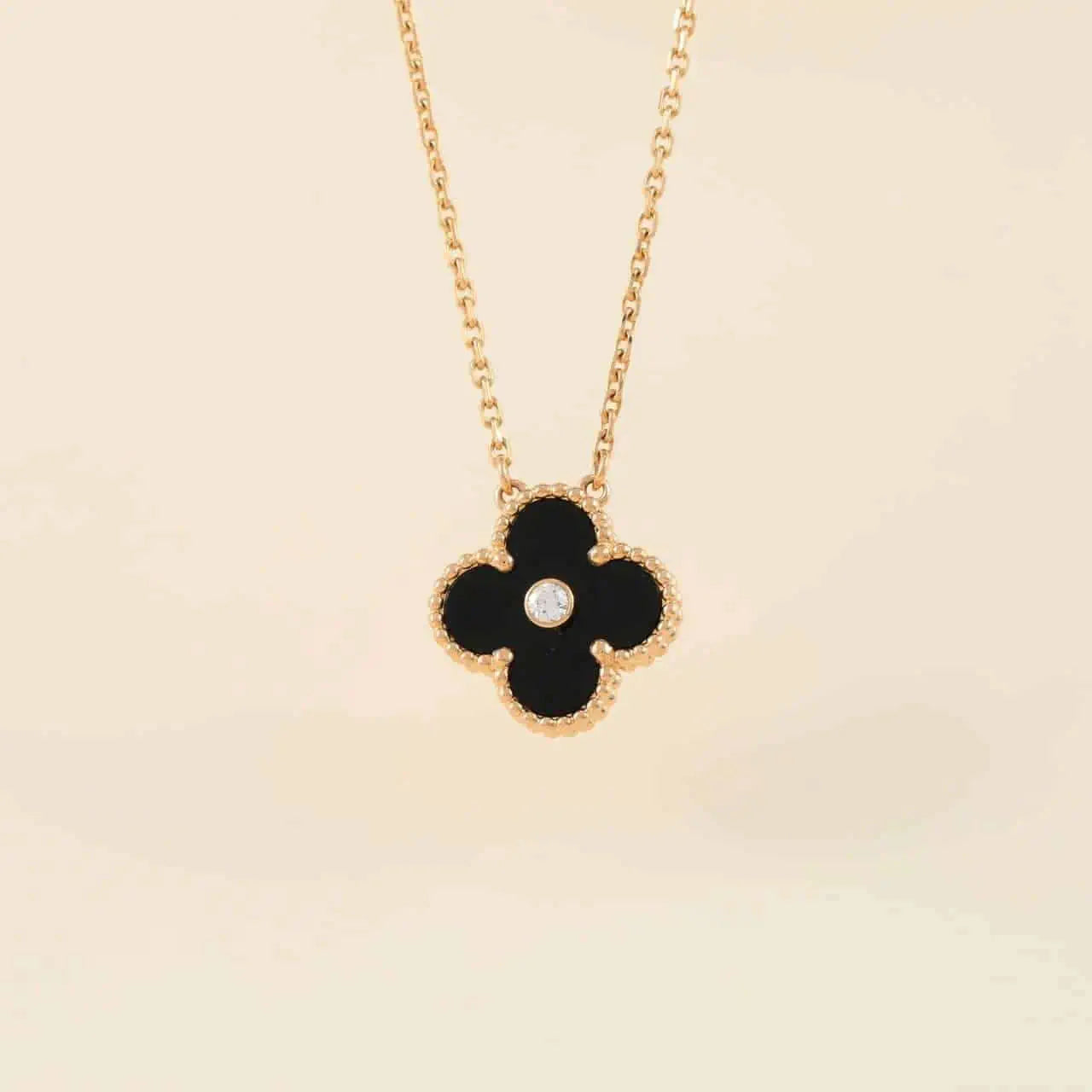 [Rosla]CLOVER 15MM DIAMOND ONYX NECKLACE