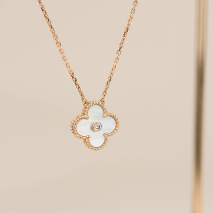 [Rosla]CLOVER 15MM DIAMOND WHITE FRITILLARIA NECKLACE