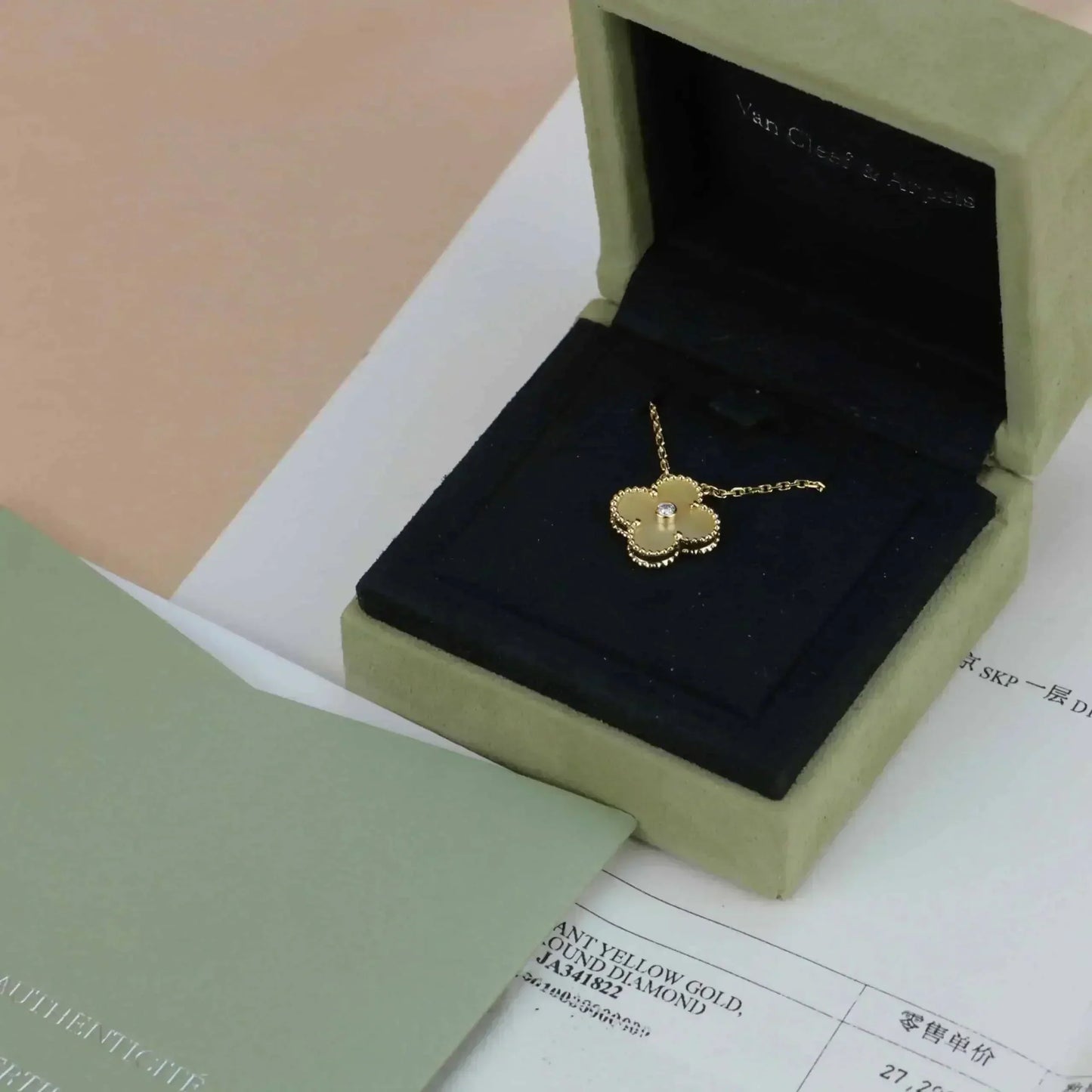 [Rosla]CLOVER 15MM DIAMOND GOLD MOTHER OF PEARL NECKLACE