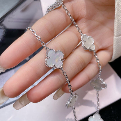 [Rosla]CLOVER 10 MOTIFS WHITE MOTHER OF PEARL NECKLACE