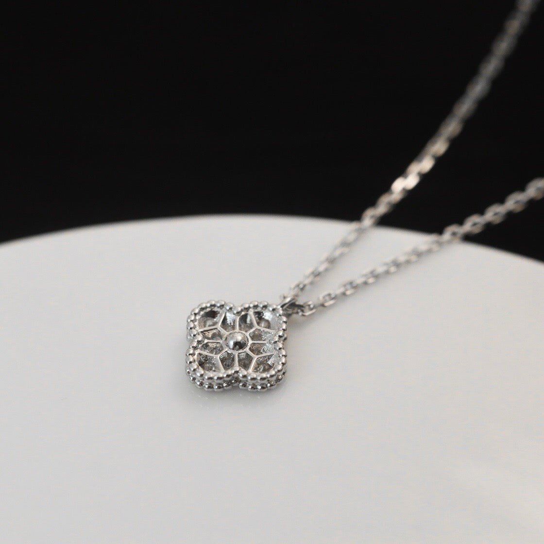 [Rosla]CLOVER MINI 9.5MM PENDANT DIAMOND NECKLACE