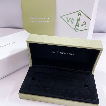 [Rosla]VA CLOVER BRACELET NECKLACE RING BOX GIFT BAG