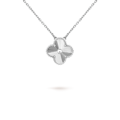[Rosla]CLOVER 15MM LASER NECKLACE SILVER