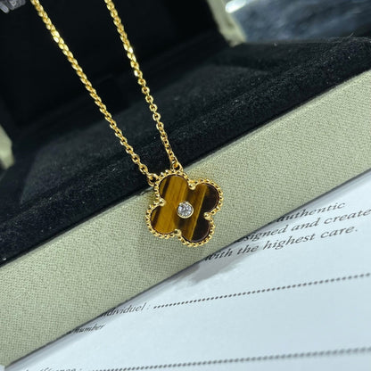 [Rosla]CLOVER 15MM DIAMOND AND YELLOW TIGER'S EYE AGATE necklace