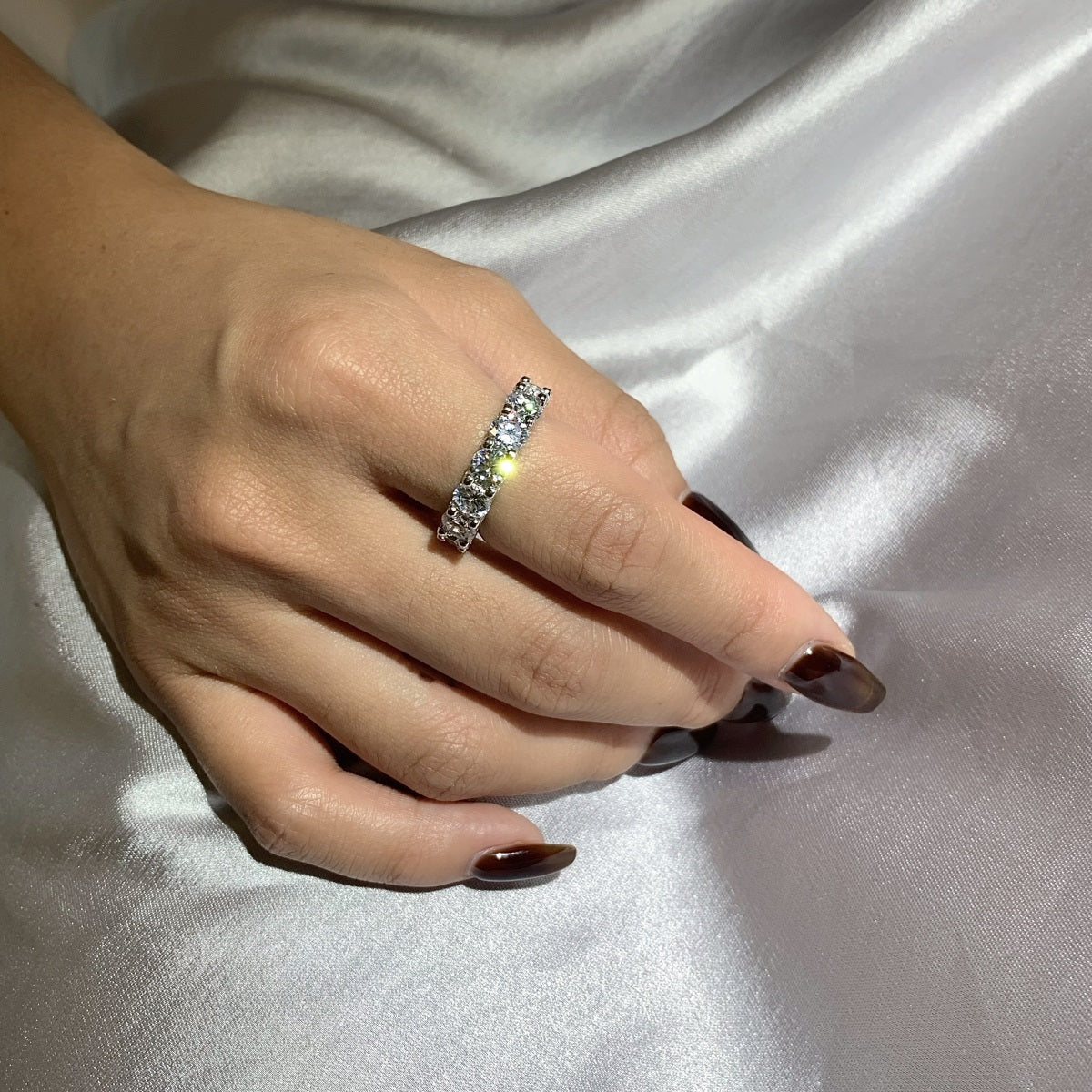 [Rosla]Gorgeous Round Cut Tennis Ring