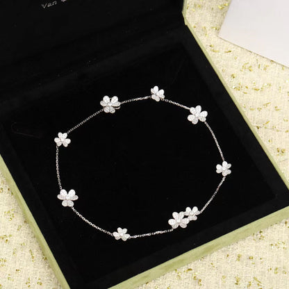 [Rosla]FRIVOLE SILVER 9 FLOWERS NECKLACE
