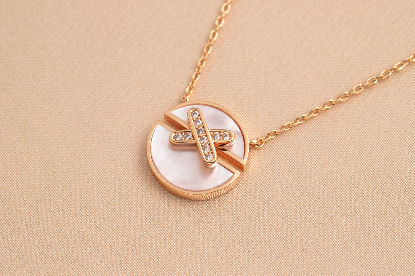 [Rosla]JEUX DE PINK GOLD DIAMOND NECKLACE