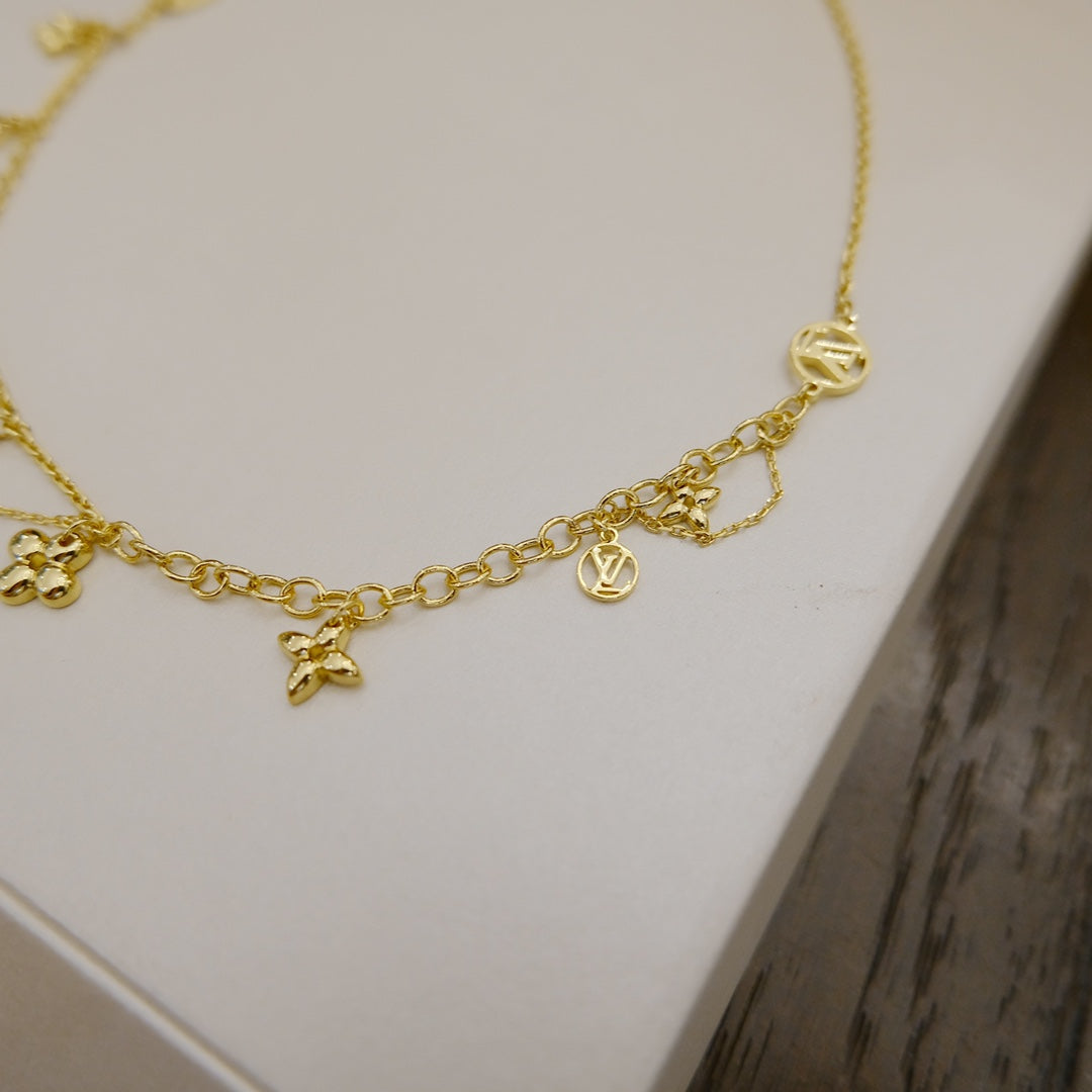 [Rosla]BLOOMING SUPPLE NECKLACE BRASS