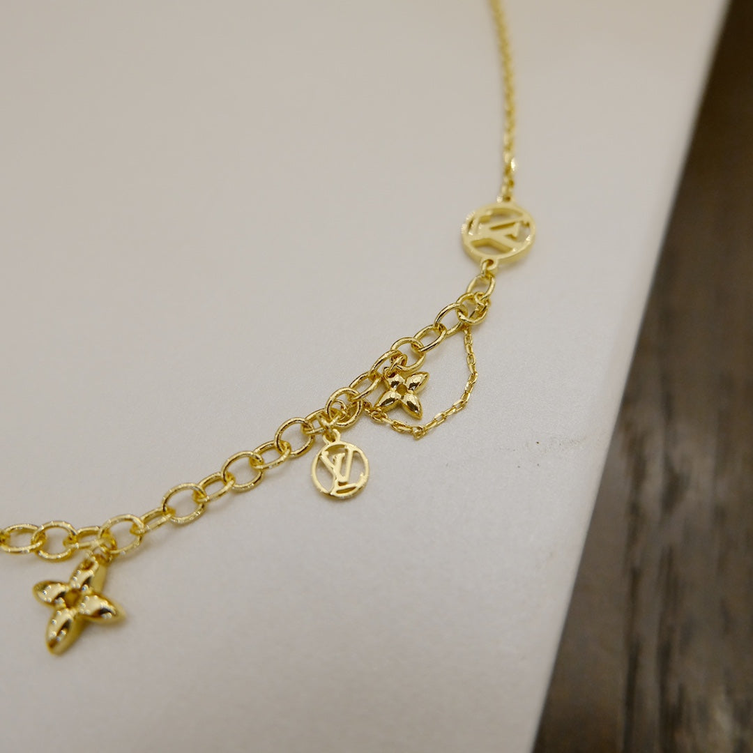 [Rosla]BLOOMING SUPPLE NECKLACE BRASS