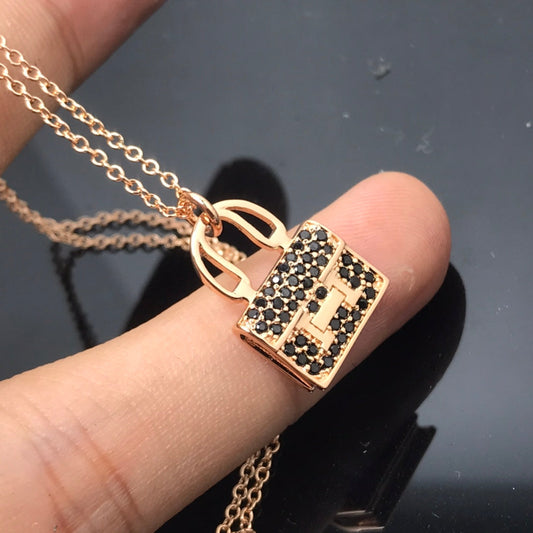 [Rosla]HM NECKLACE ARRIVAL BLACK DIAMOND