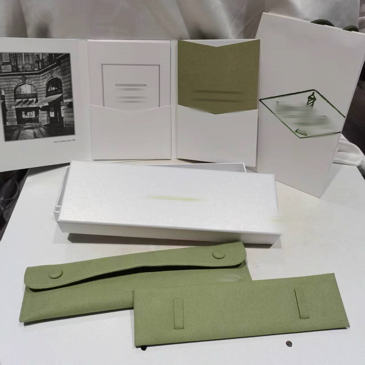 [Rosla]VA CLOVER BRACELET NECKLACE RING BOX GIFT BAG