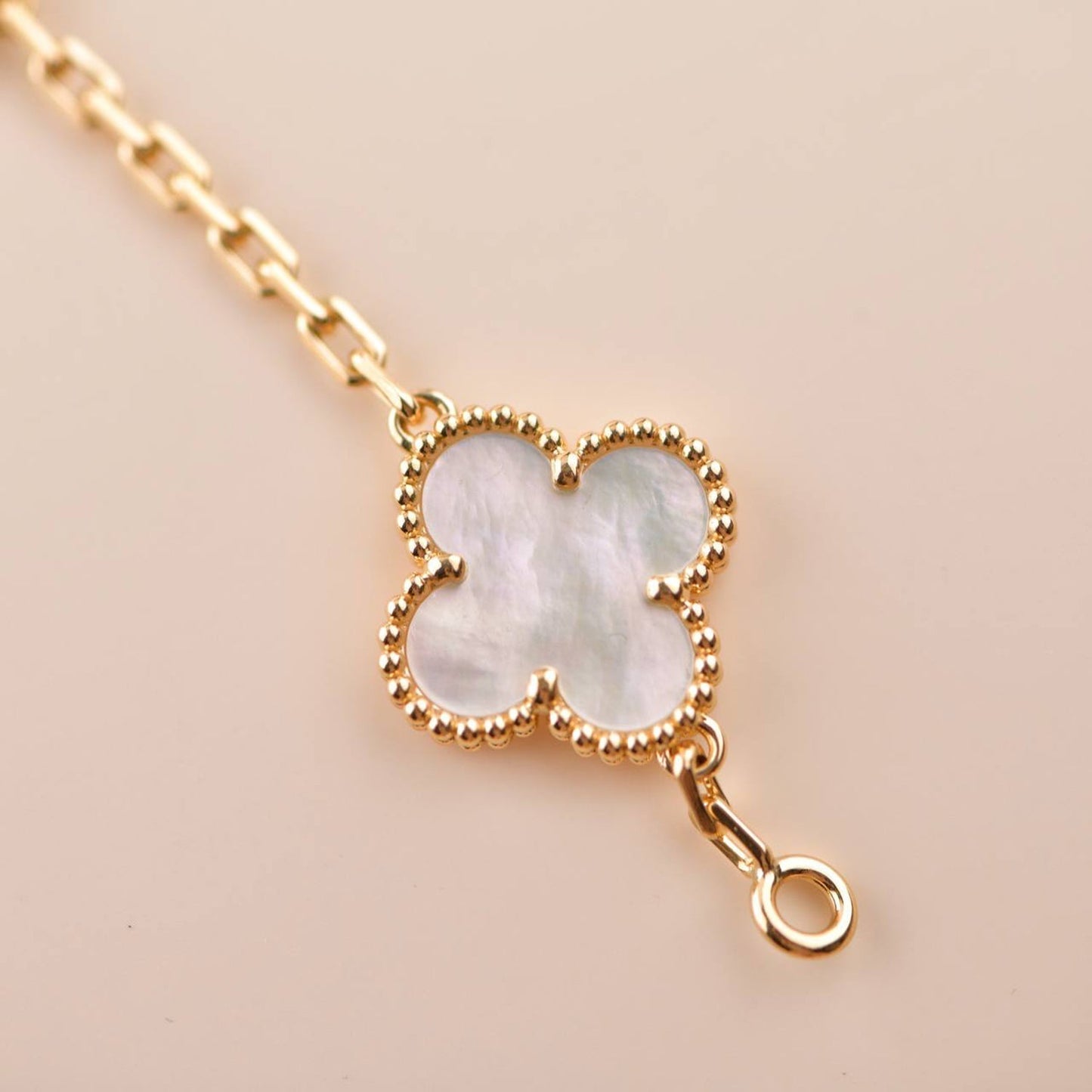 [Rosla]CLOVER  5 MOTIF WHITE MOP BRACELET