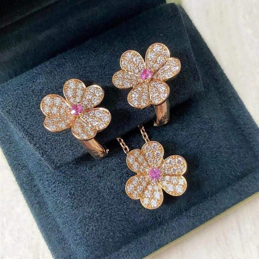 [Rosla]FRIVOLE PINK GOLD FLOWER DIAMOND EARRINGS